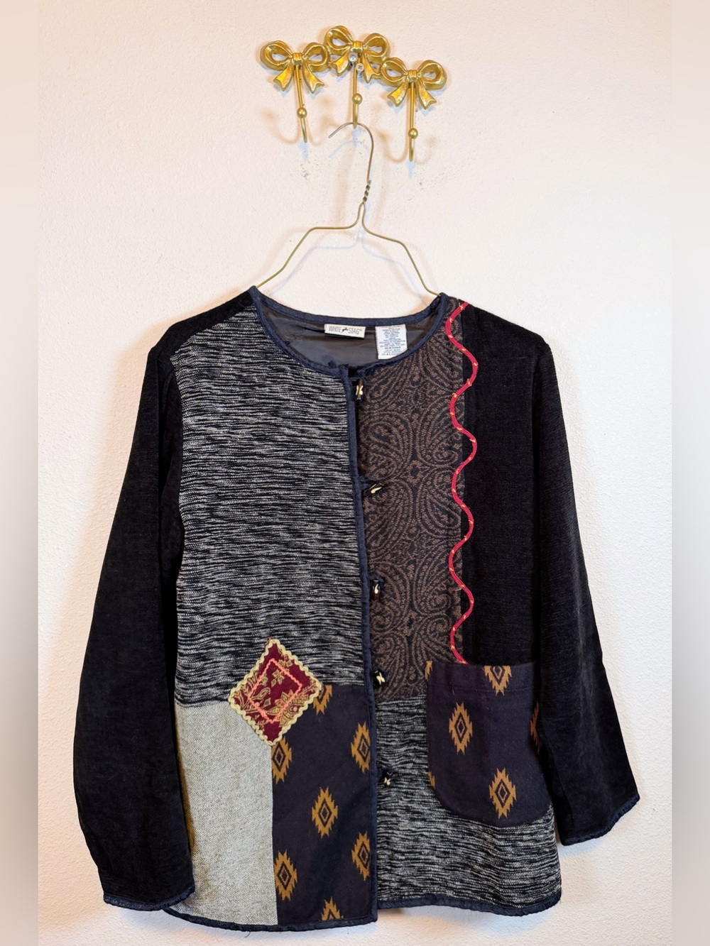 White Stag Wearable Art Black, Gray, Red, & Brown Patchwork Blazer. Size S